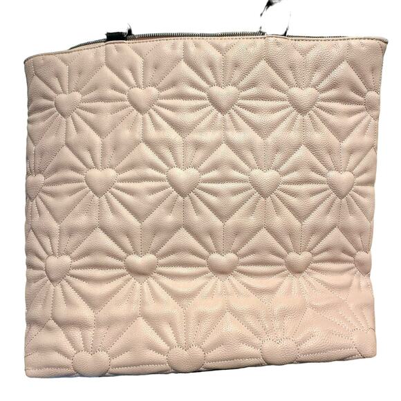 Amazing and Super Rare Betsey Johnson Kitsch Phone Bag - Picture 7 of 12